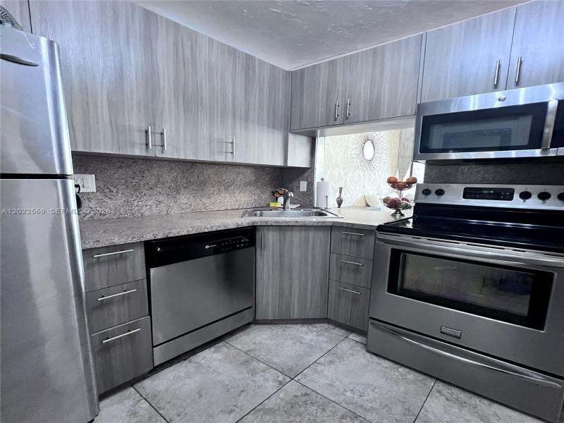 Property photo # 8
