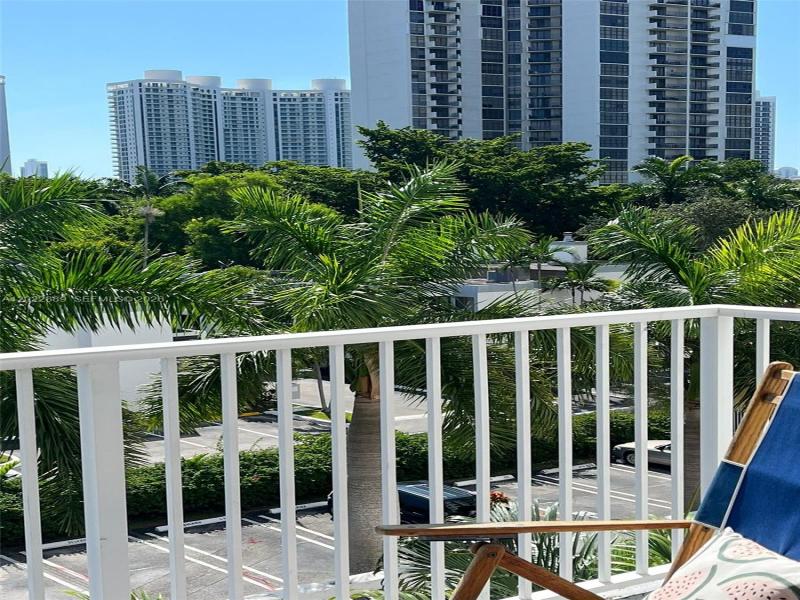 Condo for sale at Admirals Port Condos 405E
