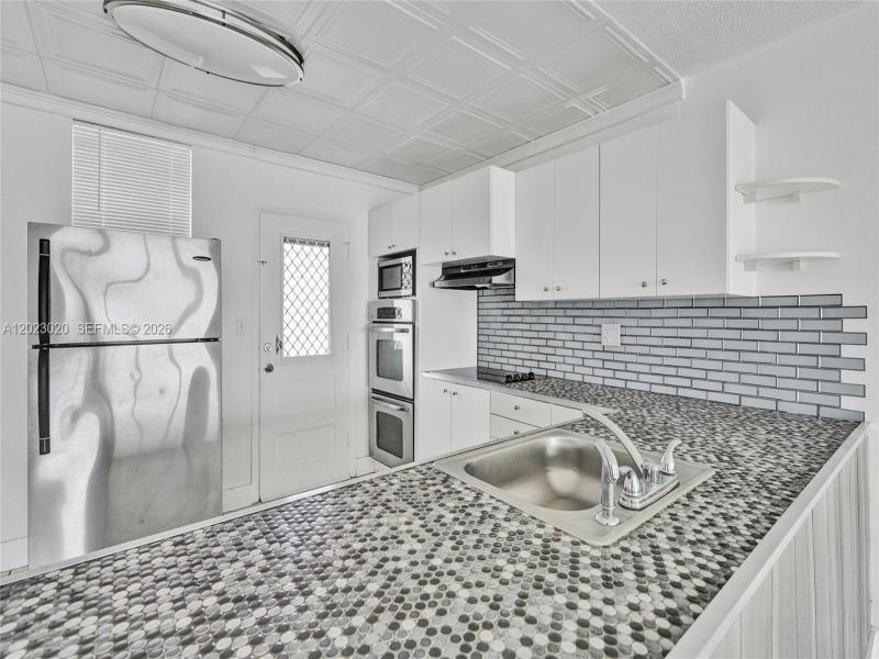 Property photo # 2