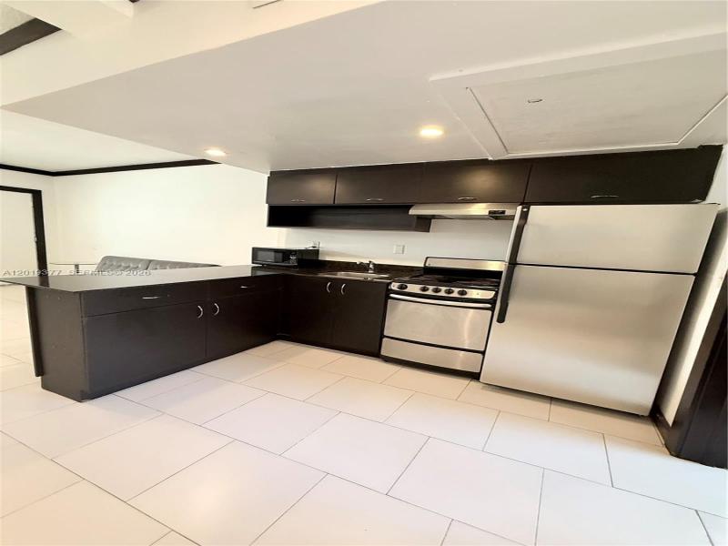 Property photo # 4
