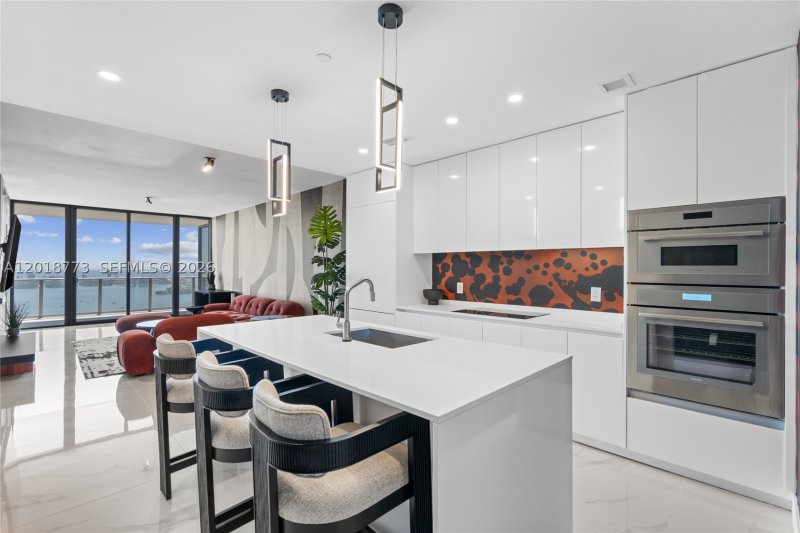 Aria Reserve Miami Apt #5206