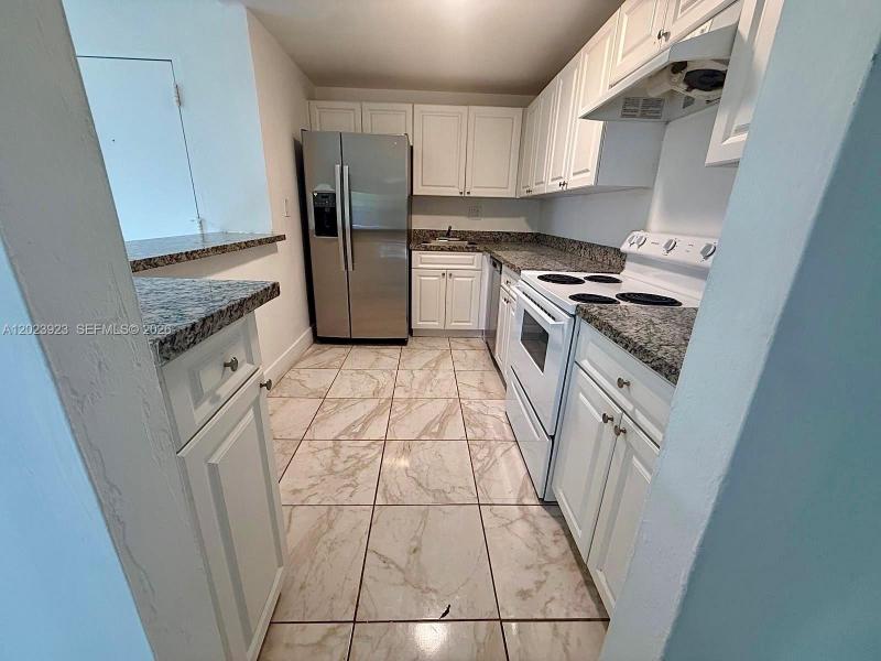 Property photo # 2