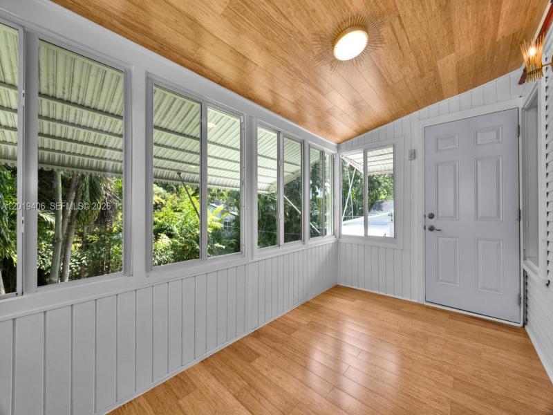 Property photo # 7