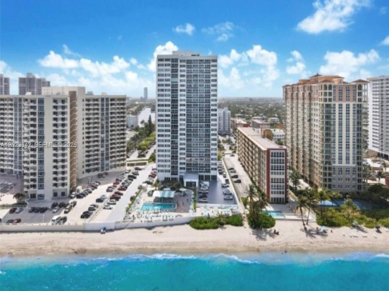 Parker Tower Apt #1210