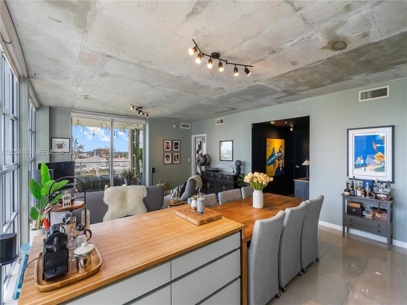 Property photo # 4