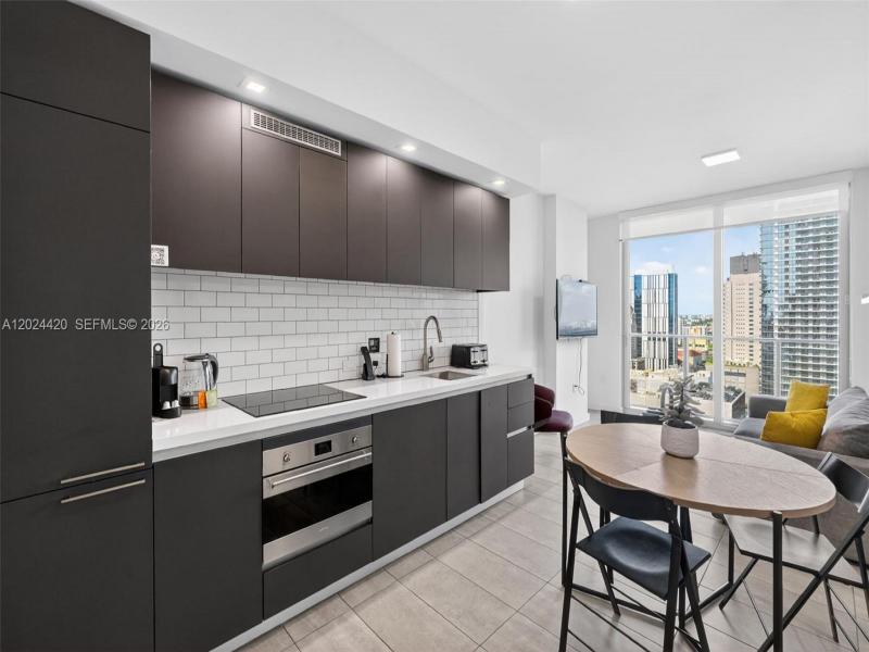 Property photo # 9