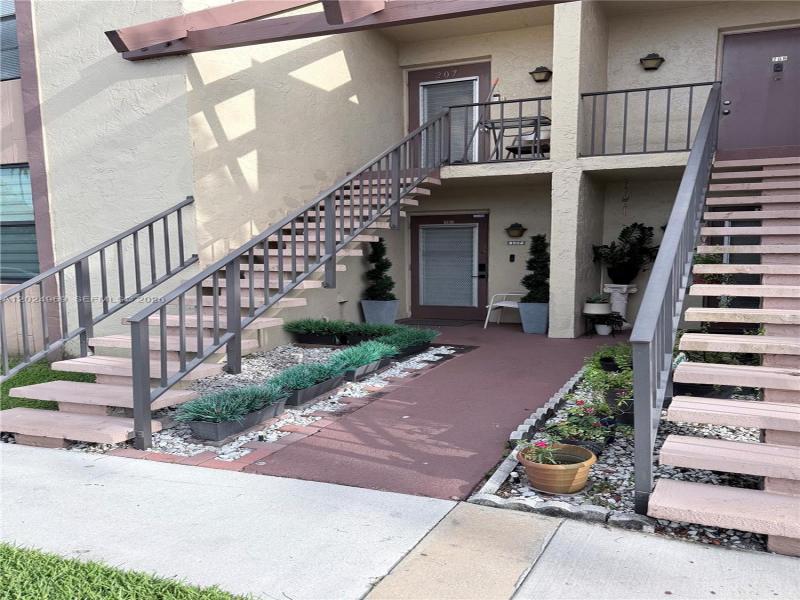 Property photo # 8