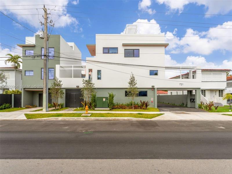 Property photo # 0