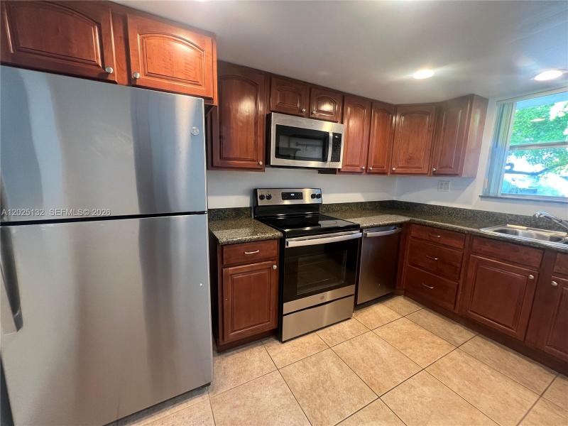 Property photo # 0