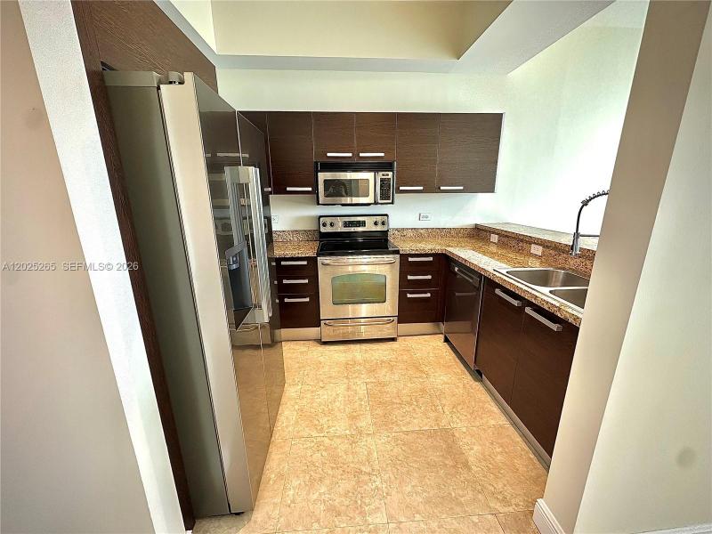 Property photo # 4