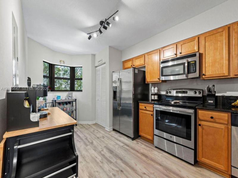 Property photo # 7