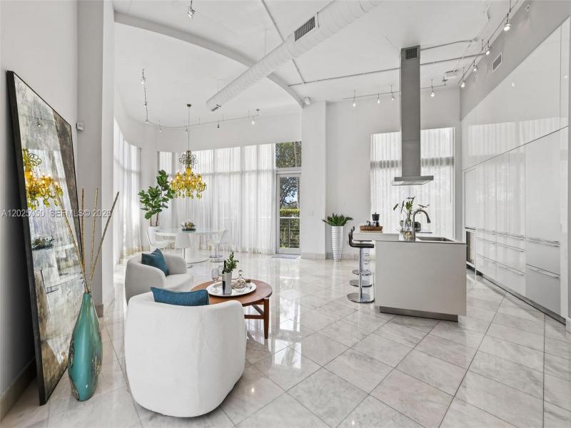 Comprar apartamento en The Meridian Lofts 101