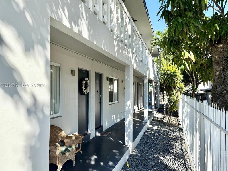 Property photo # 9