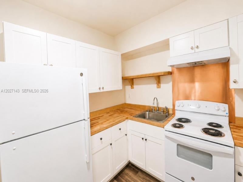 Property photo # 2