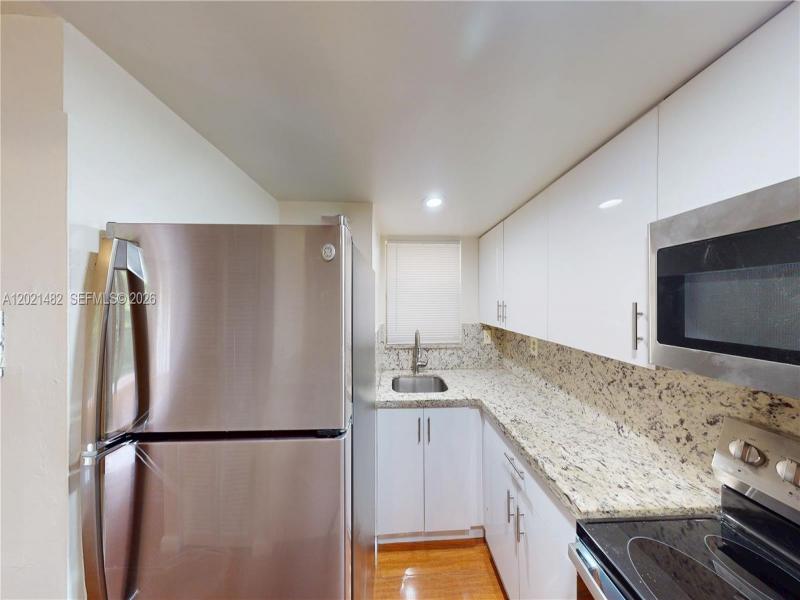 Property photo # 2