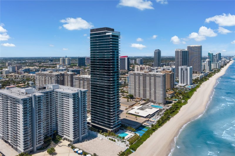 Condo for sale at 2000 Ocean 33A