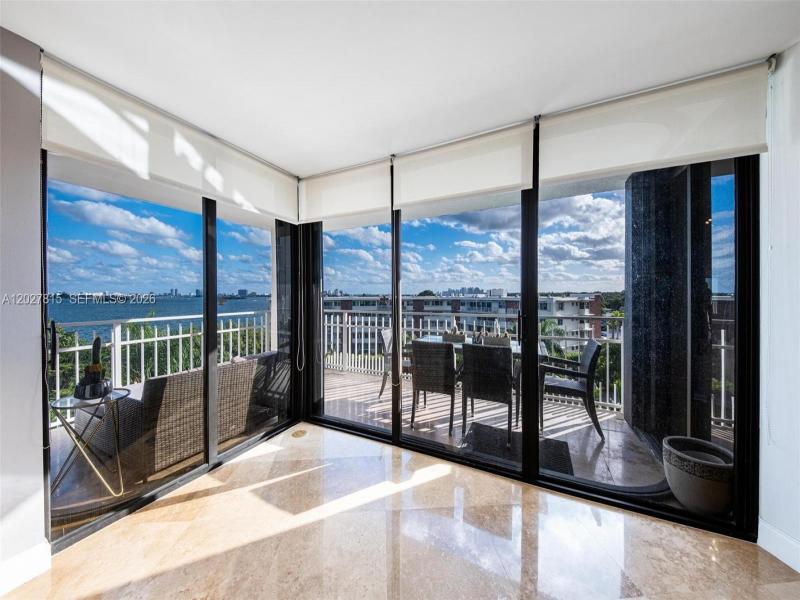 Comprar apartamento en Towers of Quayside 4 604