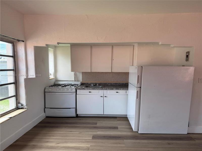 Property photo # 0