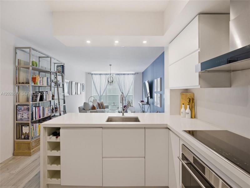 Property photo # 9