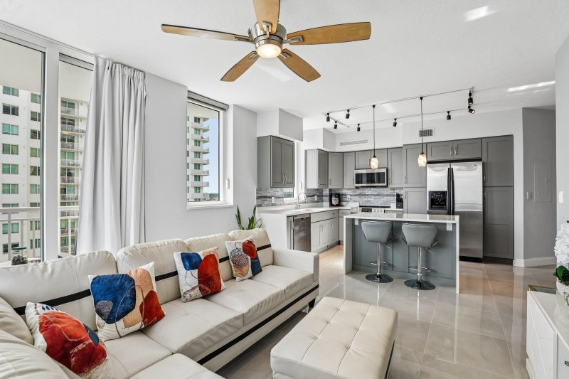 Condo for sale at Duo Condo 1207 E