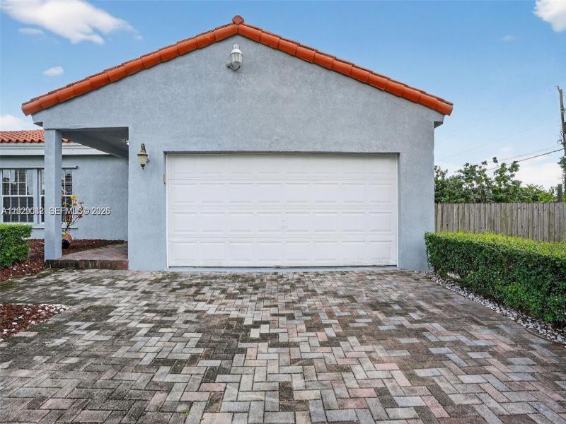 Property photo # 6