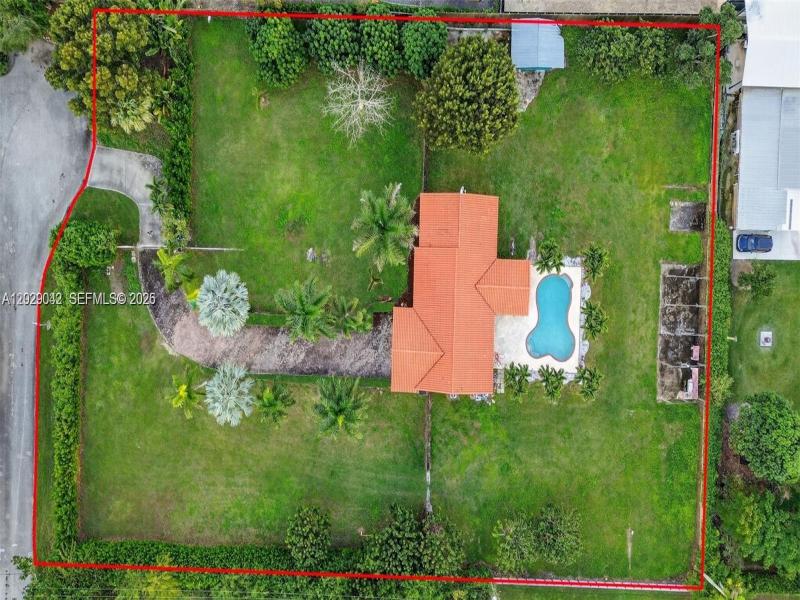 Property photo # 0