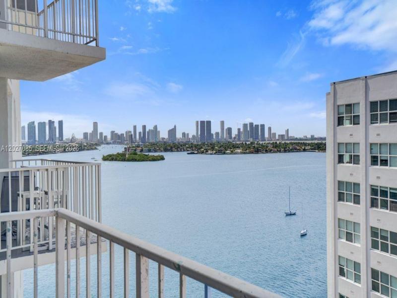 Bayview Terrace Apt #1404