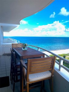 Rimini Beach Apt #1104
