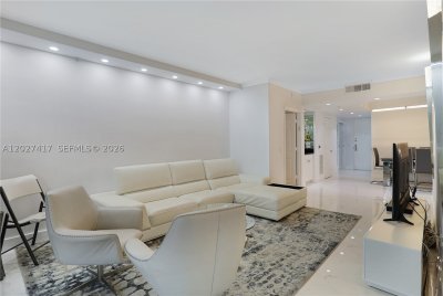 Green Diamond Condo Apt #1804
