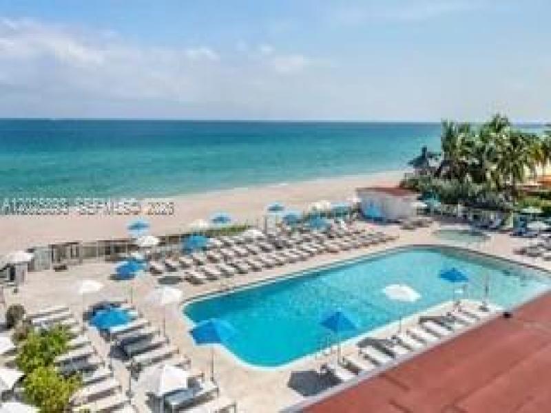 Aventura Beach Club Apt #503
