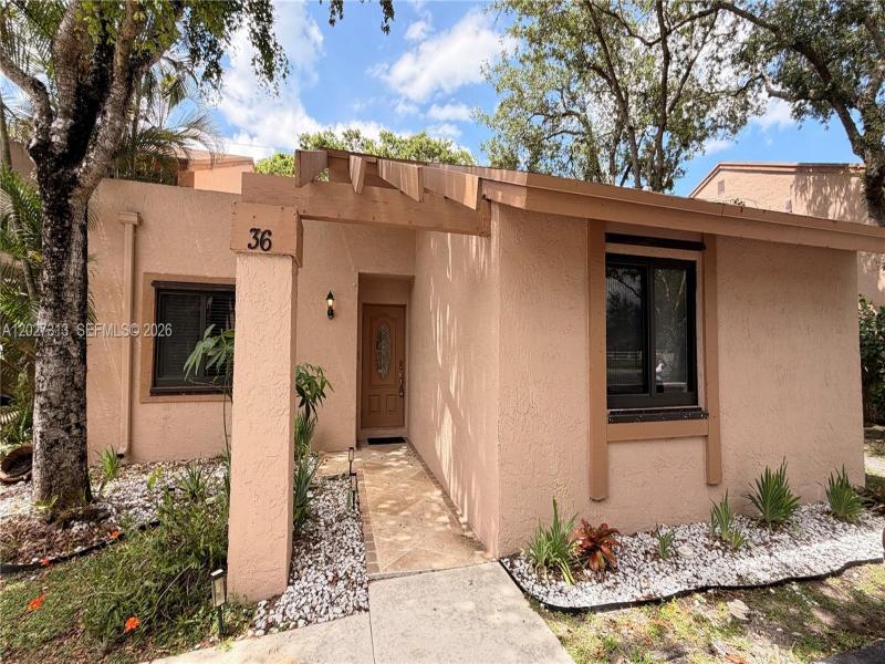 Property photo # 2