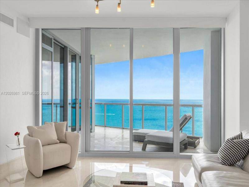 Jade Ocean Apt #3905