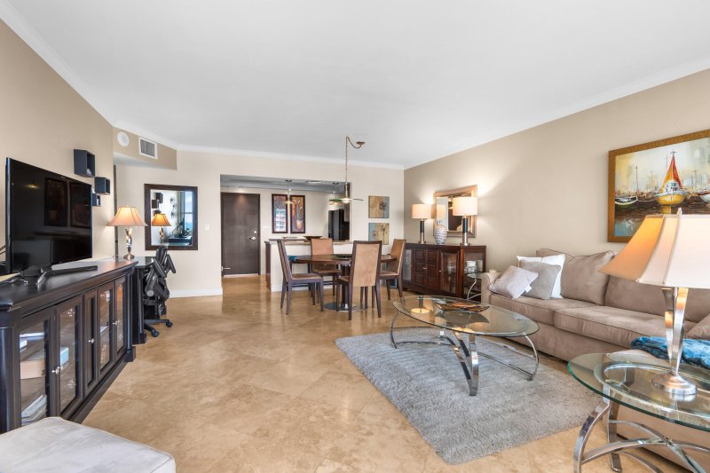 Coral Ridge Towers North Apt #1417