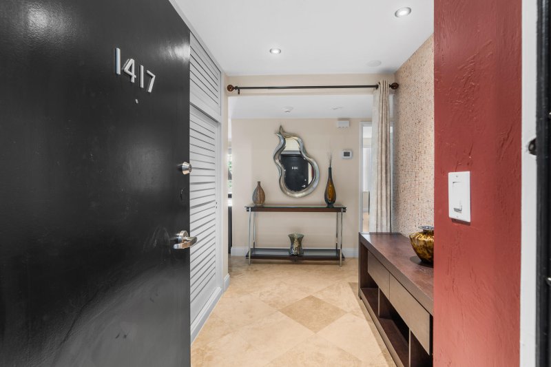 Condo for sale at Coral Ridge Towers North 1417