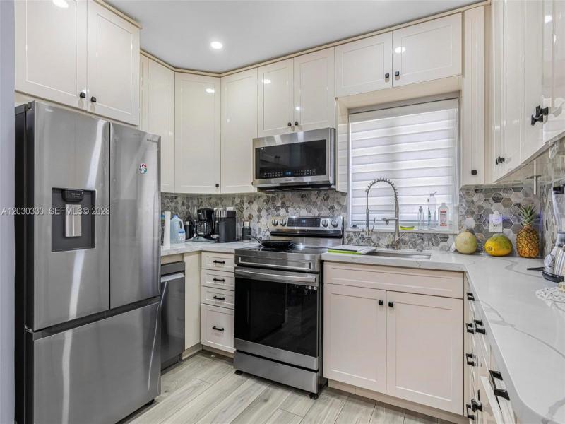 Property photo # 2