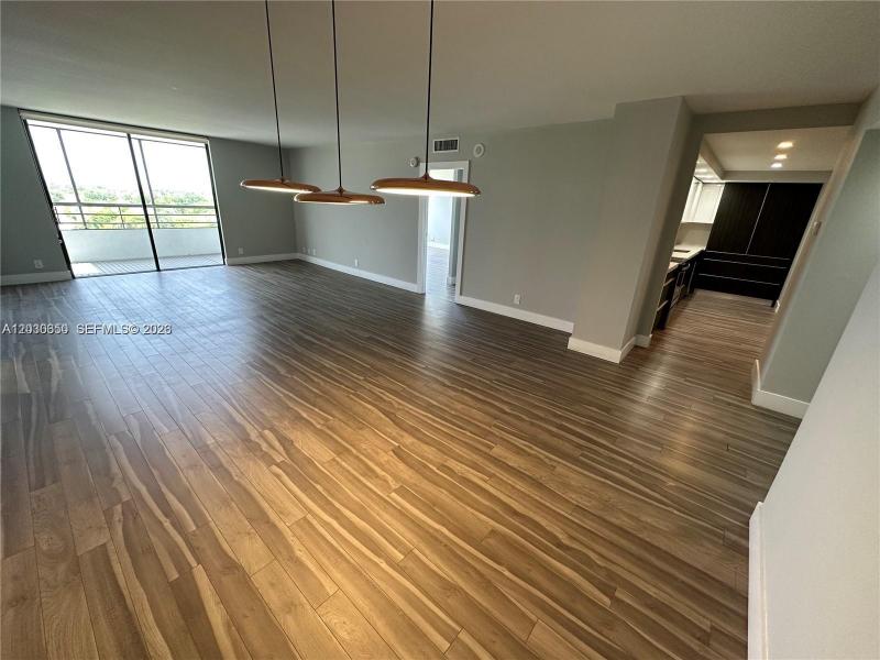 Apartment for rent at Olympus Towers 705