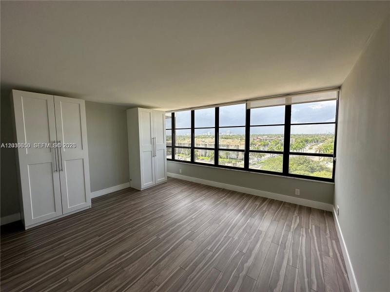Apartment for rent at Olympus Towers 705