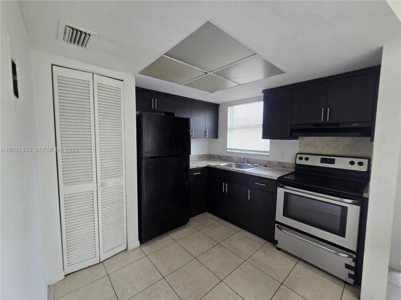 Property photo # 7
