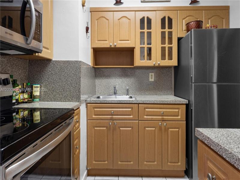 Property photo # 4