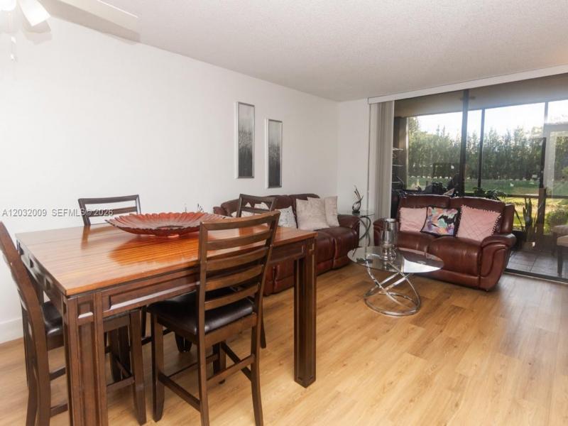 Aluguel de apartamento no Beach Club One 103