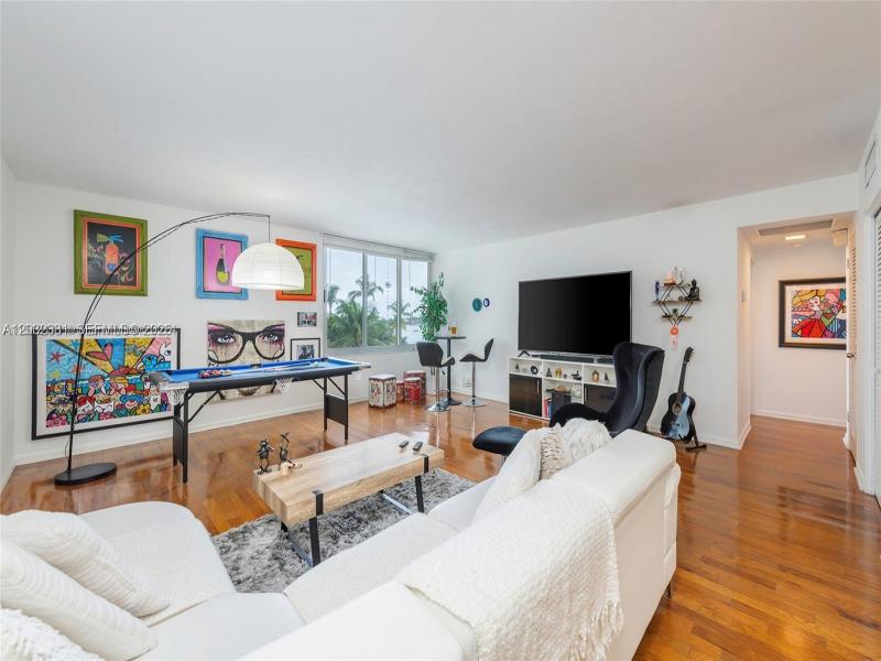 Property photo # 0