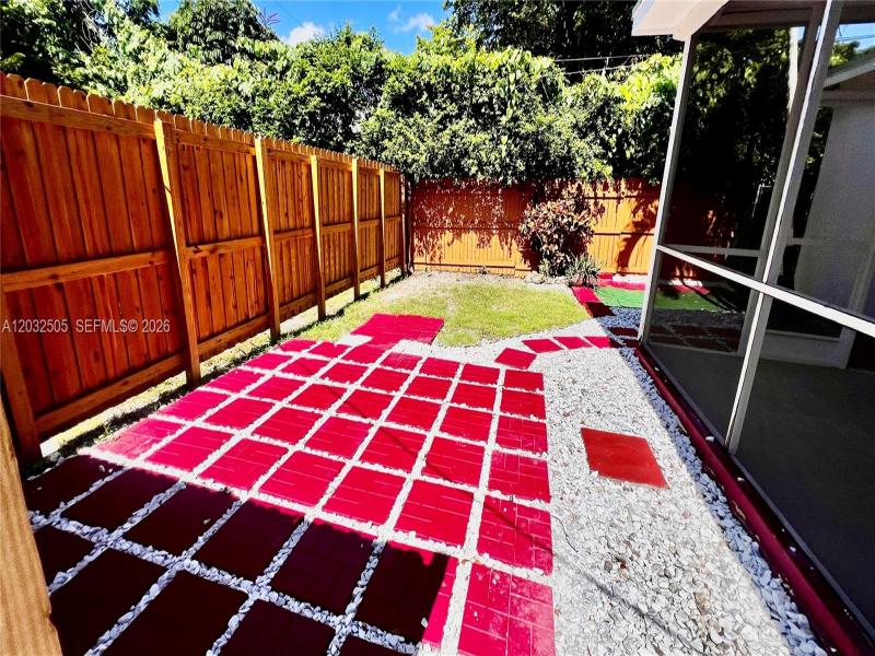 Property photo # 0