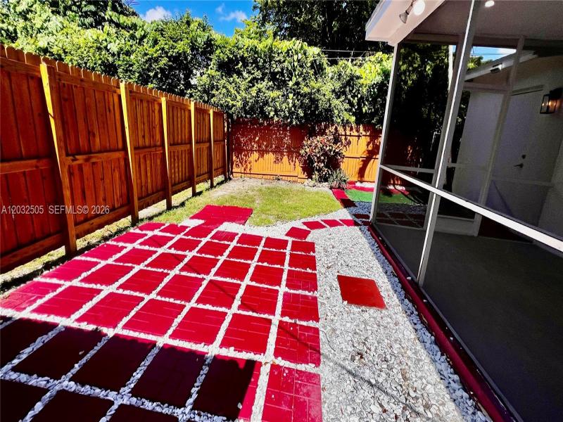 Property photo # 6