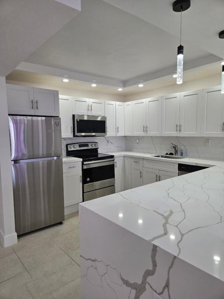 Apartment for rent at Olympus Towers 620