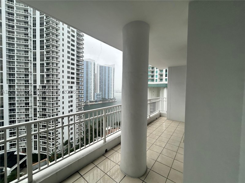 Apartment for rent at Courts Brickell Key 1710