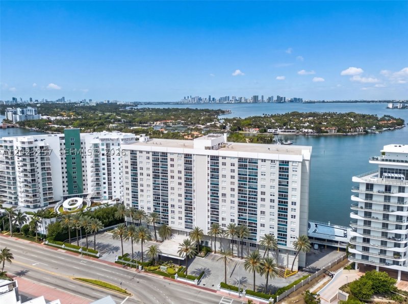 Comprar apartamento en Aquasol 5D