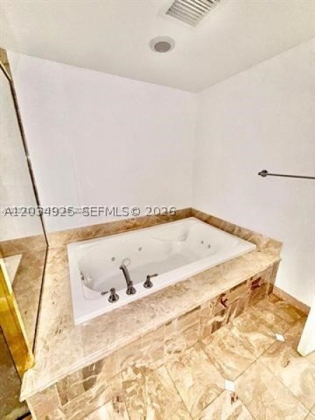Alquiler de apartamento en Solimar N8-I