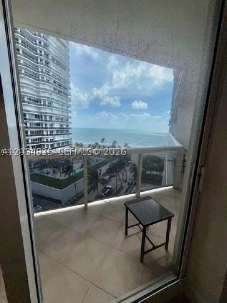 Alquiler de apartamento en Solimar N8-I