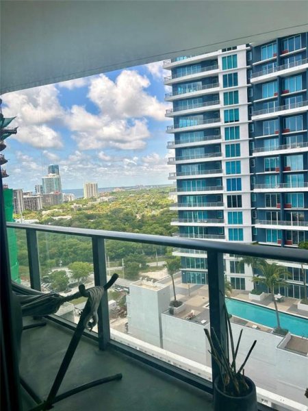 Apartment for rent at Dua Miami - SLS Brickell Condo 1907
