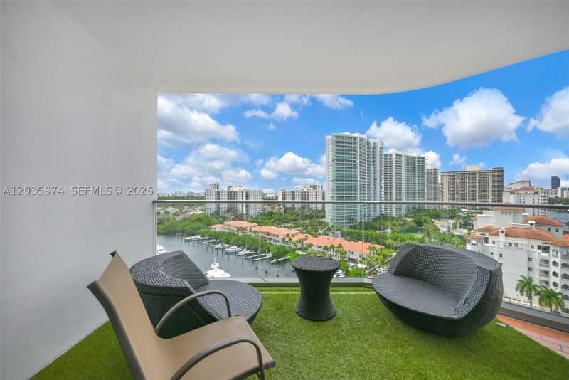 Apartment for rent at Turnberry Isle 17A